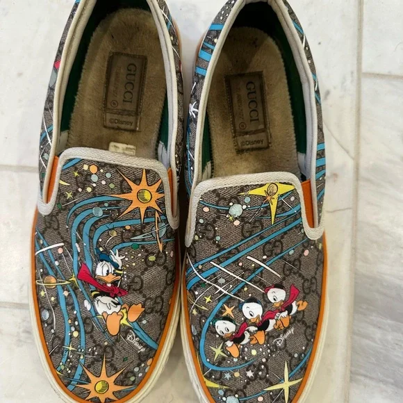 GUCCI X DISNEY slip on tennis shoes - Picture 9 of 11